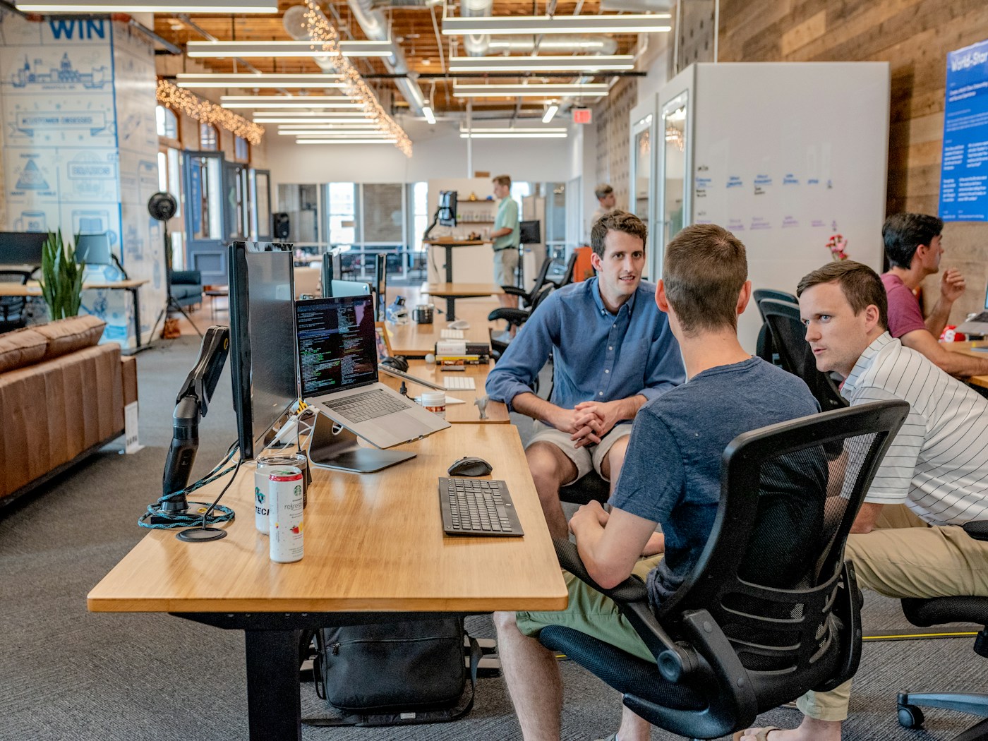 Business distribution team